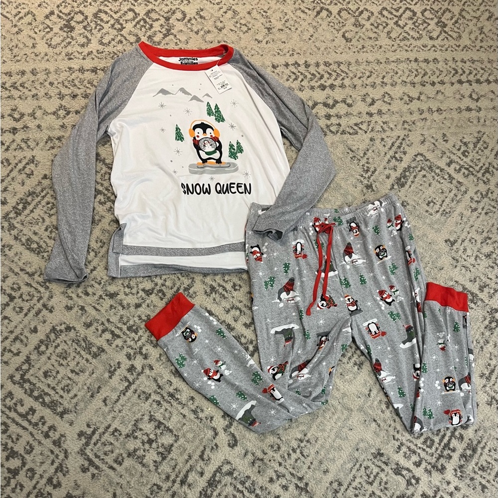 Unworn Snow queen TXL women’s pajamas
